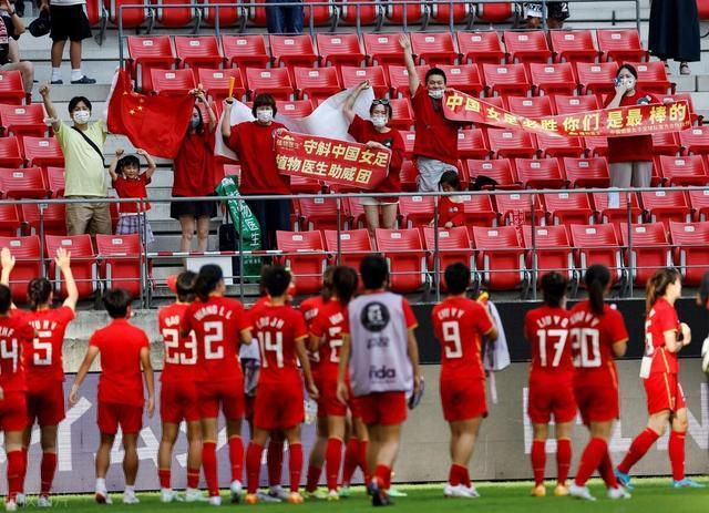 魏家人不敢乱说，洪五爷更不会说。